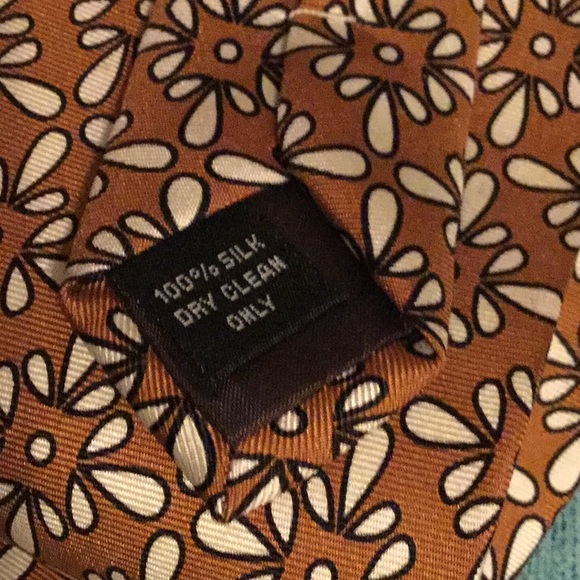 Vera Bradley Silk Patterned Tie - Picture 5 of 6